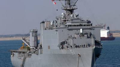 В Черное море вошел десантный корабль США