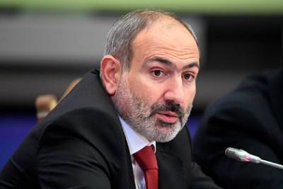Пашинян заявил о загнавшем себя в тупик президенте Азербайджана