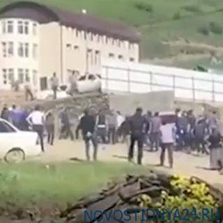 Дагестанских чиновников избили битами и арматурой ради поста главы села