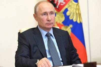 Путин заявил, что в период пандемии удалось избежать резкого скачка цен