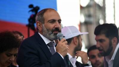 Президент Армении не приедет на парад Победы в Москву из-за коронавируса