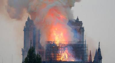 О масштабном пожаре в соборе Парижской Богоматери снимут фильм