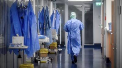 Коронавирусом в Украине за сутки заболел 841 человек