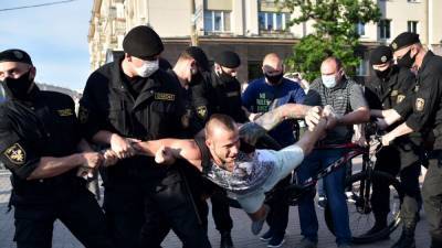 На акциях протеста в Белорусии задержаны больше 110 человек