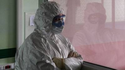 Еще 7889 случаев заражения коронавирусом зафиксировали в России