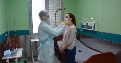 В России за прошедшие сутки выявлено почти 8 тысяч случаев коронавируса