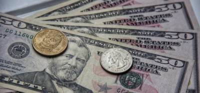 Крах доллара: украинцев уже предупредили. Пора занимать очередь в обменники