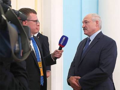 Лукашенко пообещал не пустить в Белоруссию «фашизм под видом демократии»