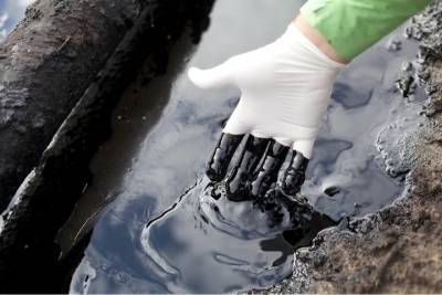 В Волгоградской области произошел разлив нефтепродуктов