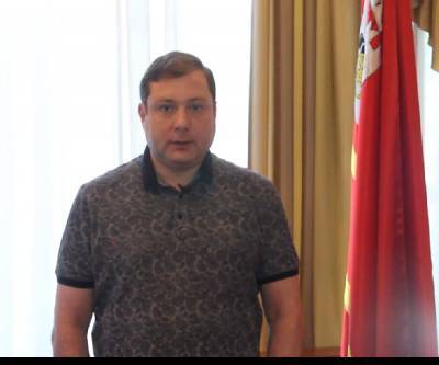 Алексей Островский обратился с видеопоздравлением к смоленским медикам