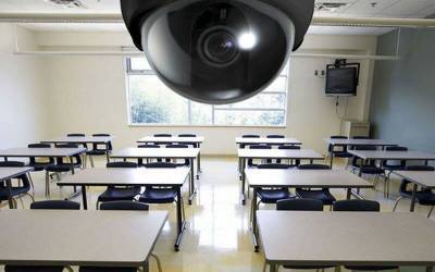 Все российские школы оборудуют видеокамерами с функцией распознавания лиц