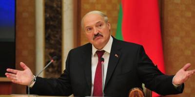 "Она рухнет, бедолага": Лукашенко высказался о женщине-президенте