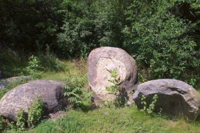 На Днепропетровщине нашли огромный "Стоунхендж" из артефактов