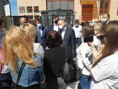 Петербуржцы поблагодарили Беглова за строительство новых школ
