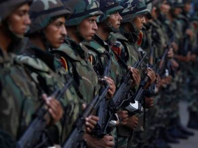 Президент Египта призвал армию быть готовой к выполнению боевых задач за пределами страны