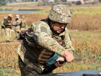 Разведка НМ ЛНР: Взвод боевиков ВСУ оставил позиции возле Золотого