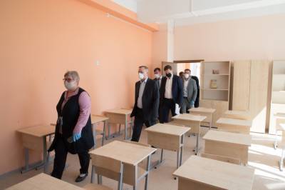 Две школы в Невском районе Петербурга введут в эксплуатацию до конца июля