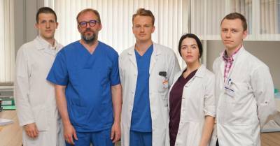 Латвийские врачи провели уникальную операцию по реконструкции лица