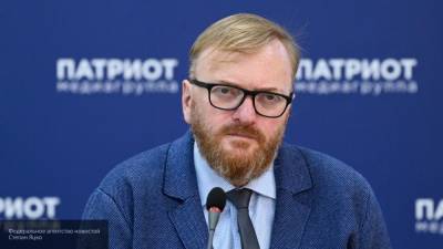 Милонов высказался против двойного гражданства у российских чиновников