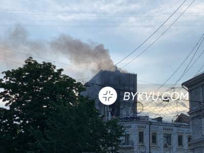 Пожар в центре Киева: горит здание проектного института