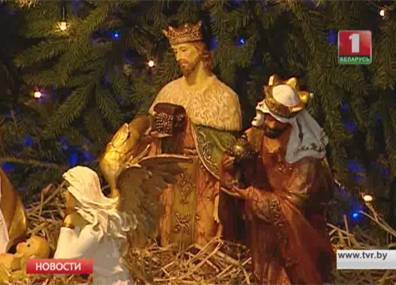 Светлый праздник Рождества Христова готовятся встретить православные верующие