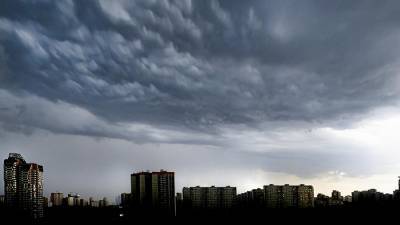 Синоптики прогнозируют небольшие дожди в день парада Победы в Москве