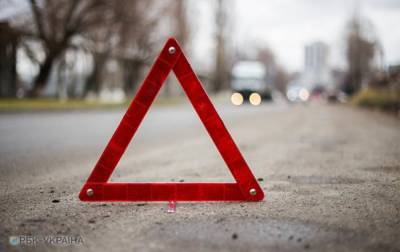 В Днепропетровской области произошло ДТП, 3 человека погибли и 4 пострадали