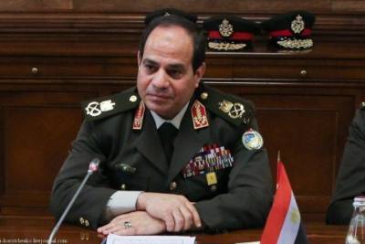 президент Египта призвал армию готовиться к военным действиям в Ливии