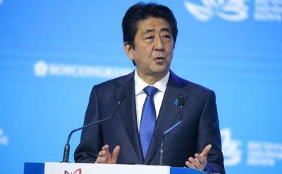 Абэ намерен провести референдум в Японии до истечения полномочий