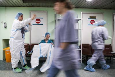 В России за сутки от коронавируса умерли 109 человек