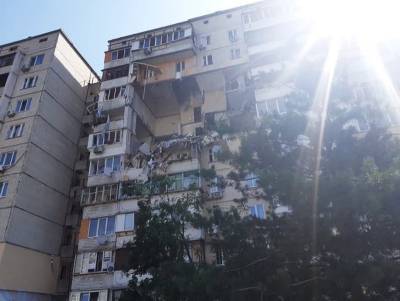 Разрушенный после взрыва газа дом в Киеве сняли на видео