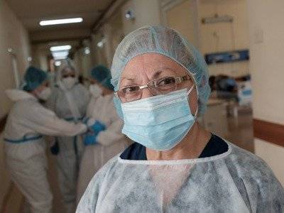 Никол Пашинян поздравил медицинских работников: Вы наши герои в борьбе с коронавирусом