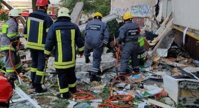 В ГСЧС заявили об одном погибшем и трех спасенных после взрыва газа на Позняках