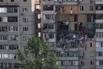 Сильный взрыв в Киеве, есть погибшие