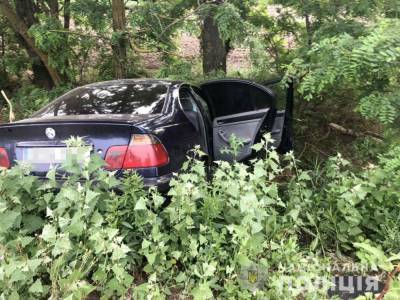 Под Николаевом водитель BMW врезался в грузовик MAN: четверых человек госпитализировали