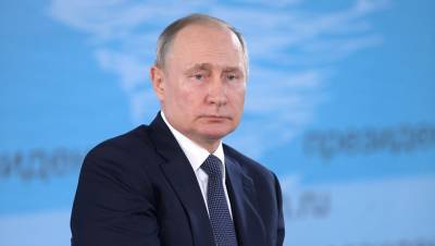 Путин осудил «выпячивающих» свое благосостояние чиновников