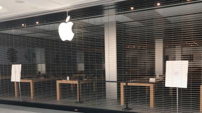 Apple снова закрыла магазины в США из-за роста числа инфицированных COVID-19