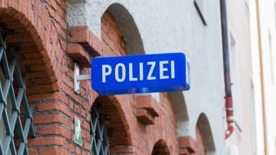 Почти 20 полицейских пострадали в ходе беспорядков в Штутгарте