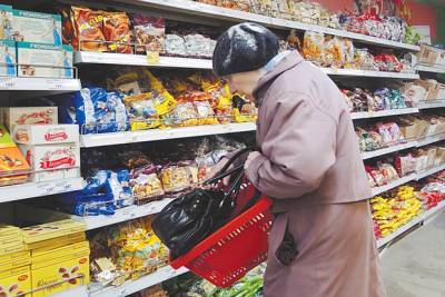 Нищета заставила заслуженную учительницу воровать продукты в супермаркете
