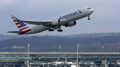 Пассажиры обвинили авиакомпанию American Airlines в расовой дискриминации