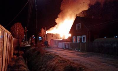 Серьезный пожар произошел сегодня ночью в Петрозаводске