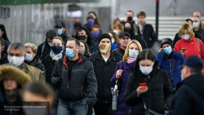 Россиян предупредили о второй волне коронавируса осенью
