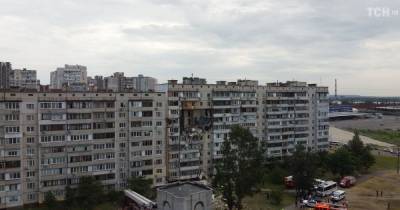 Взрыв в доме в Киеве: как выглядит разрушенная многоэтажка на видео с квадрокоптера