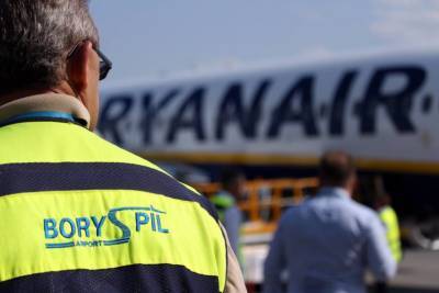 Ряд иностранных авиакомпаний сообщили о возобновлении полетов в Украину