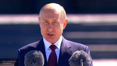 Путин напомнил про священность памяти о Великой Отечественной войне