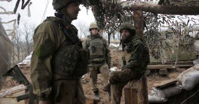 Террористы на Донбассе стреляли из противоракетных комплексов: двое бойцов ООС ранены