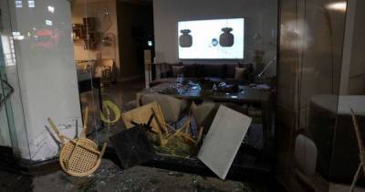 Массовые беспорядки в Штутгарте: разбитые и разграбленные магазины, ранены 19 полицейских