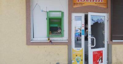 В Харьковской области подорвали банкомат