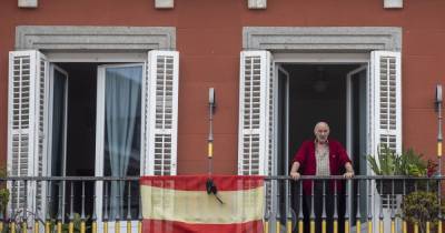 Испания завершает режим чрезвычайного положения и открывает границы