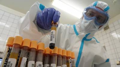 В России за сутки выявили 7600 случаев коронавируса